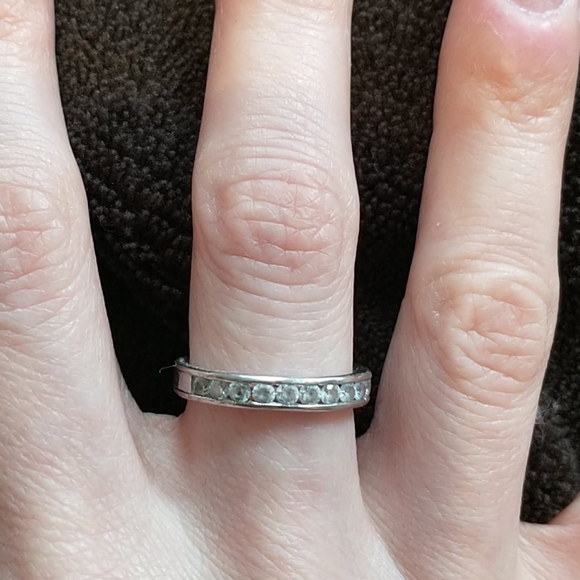 Thin CZ ring - Picture 1 of 1